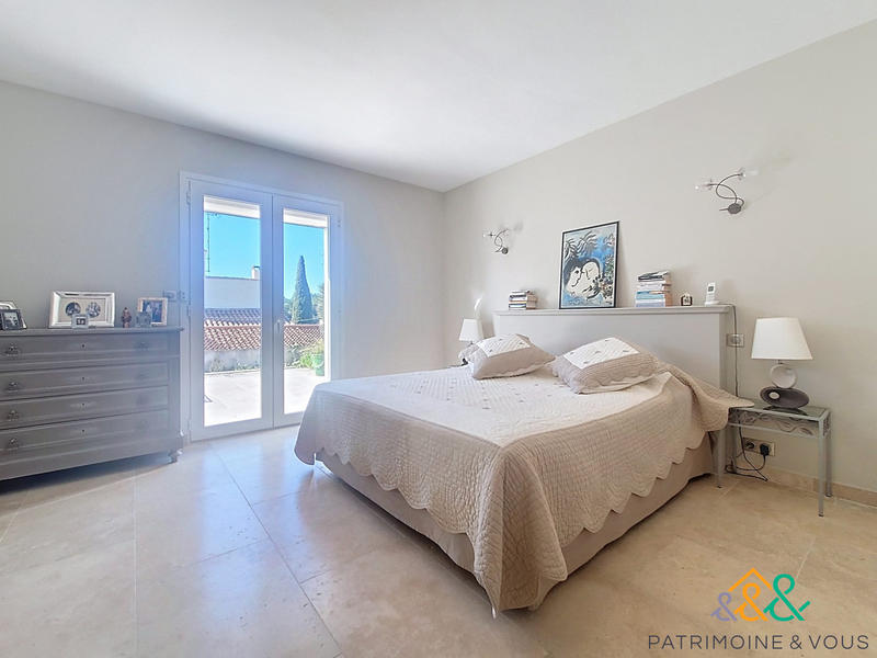 Maison - 187 m² - 5 pièces