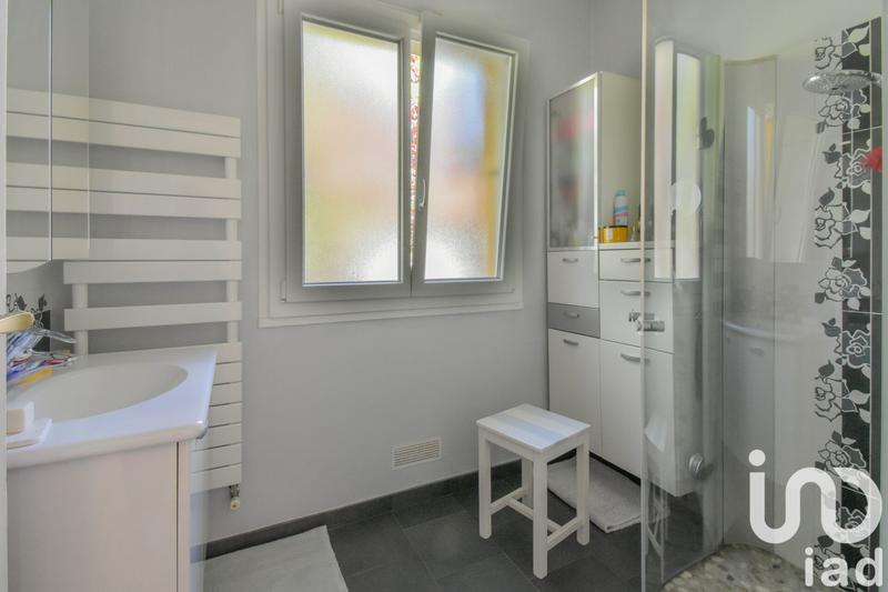 Maison - 171 m² - 7 pièces