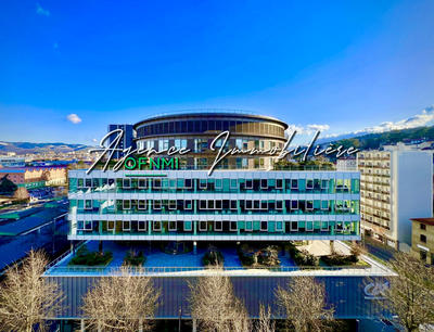 Appartement - 85 m² - 4 pièces