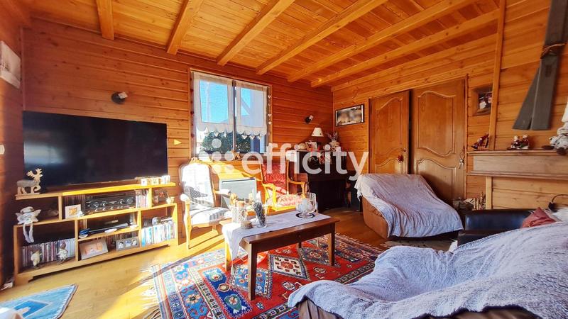 Maison - 139 m² - 7 pièces