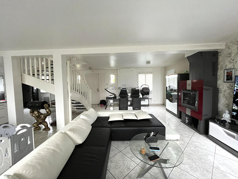 Maison - 160 m² - 6 pièces