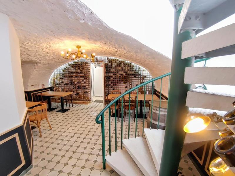 Fonds de commerce - 140 m²