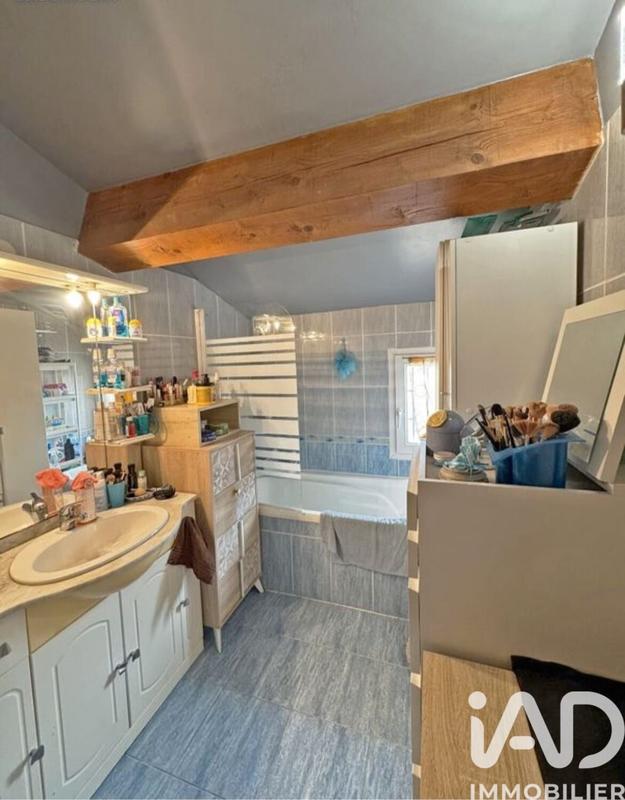 Appartement - 80 m² - 4 pièces