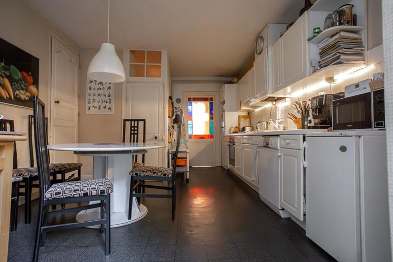 Maison - 202 m² - 8 pièces