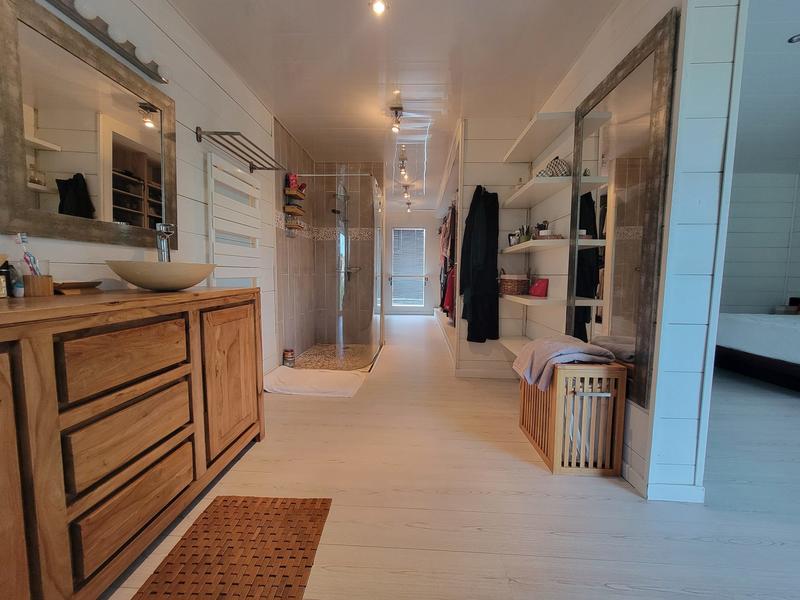 Maison - 178 m² - 6 pièces