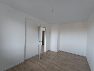 Appartement - 77 m² - 4 pièces