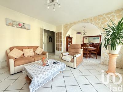 Appartement - 70 m² - 3 pièces