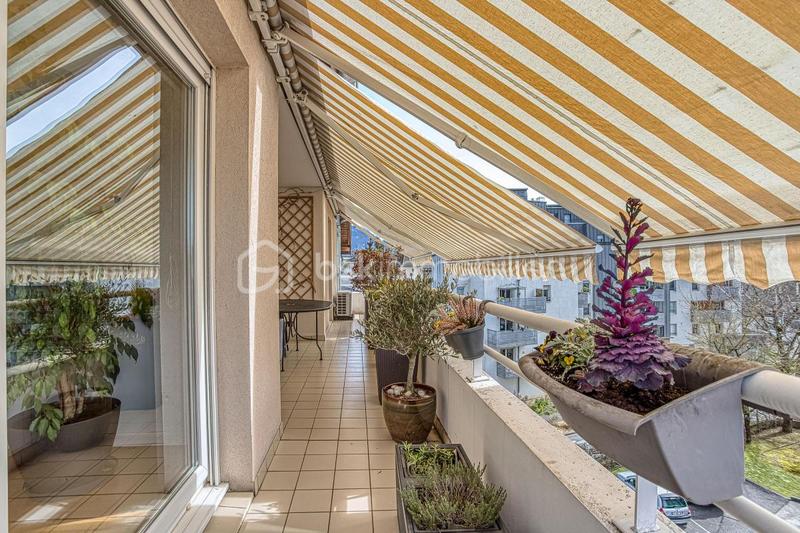 Duplex - 132 m² - 5 pièces