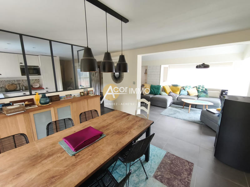 Maison - 170 m² - 7 pièces