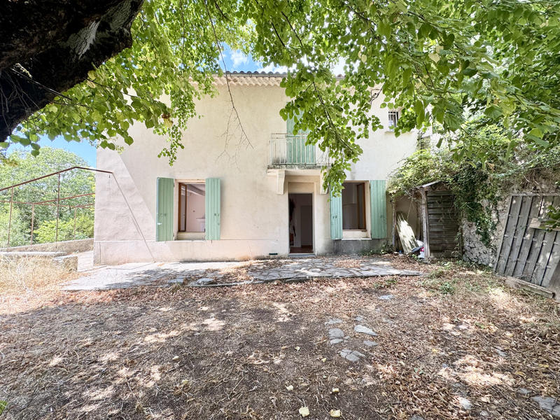 Villa - 90 m² - 4 pièces