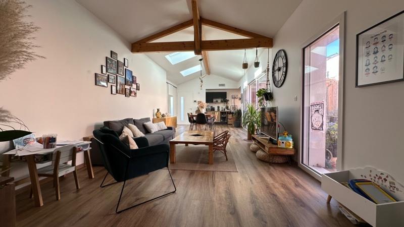 Maison - 105 m² - 4 pièces