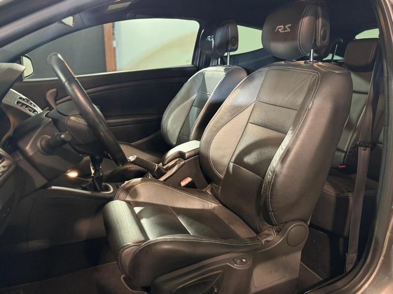 Renault Mégane 3 Rs Pack Luxe 2.0 Tce 16v 250ch Sièges chauffants électriques, Système son Bose, Radars de recul