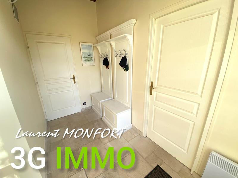 Corps de ferme - 250 m² - 8 pièces