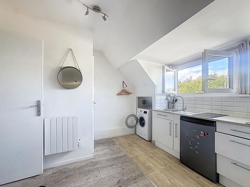 Studio - 25 m² - 1 pièce