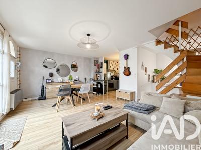 Maison - 88 m² - 5 pièces