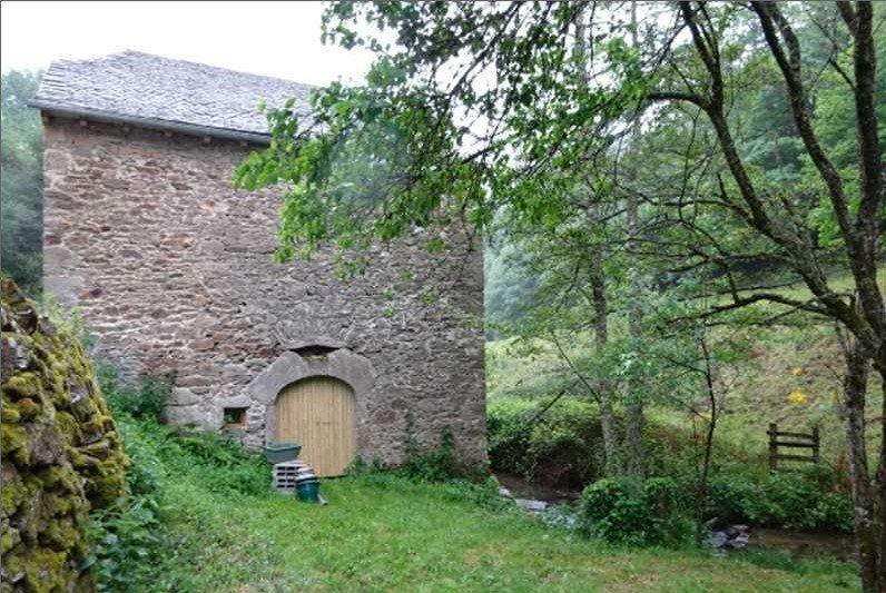 Moulin - 137 m² - 5 pièces