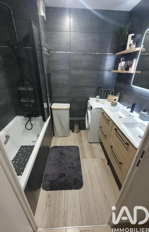 Appartement - 84 m² - 4 pièces