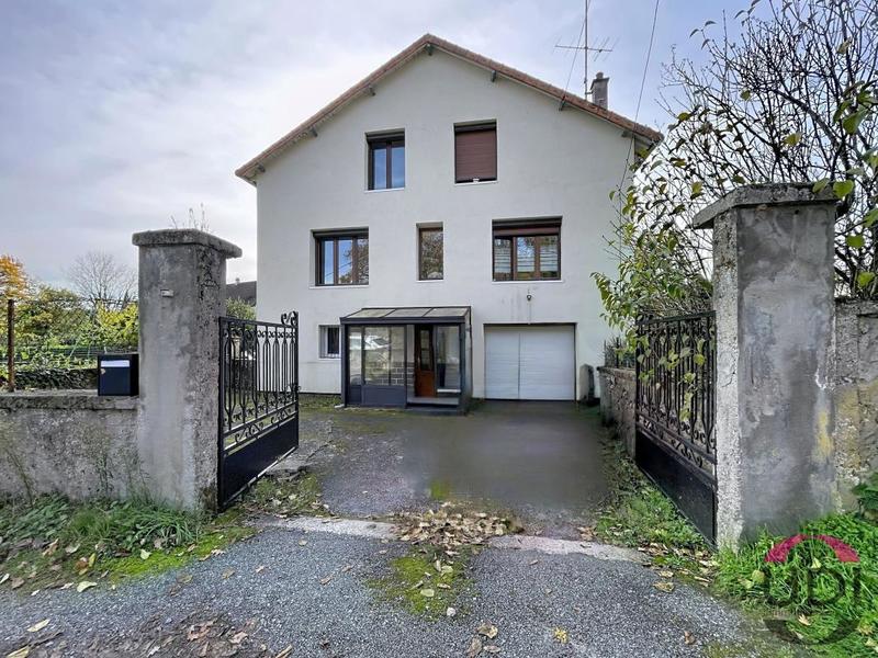 Maison - 123 m² - 7 pièces