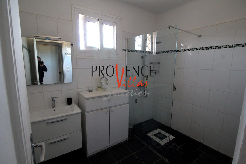 Villa - 95 m² - 5 pièces