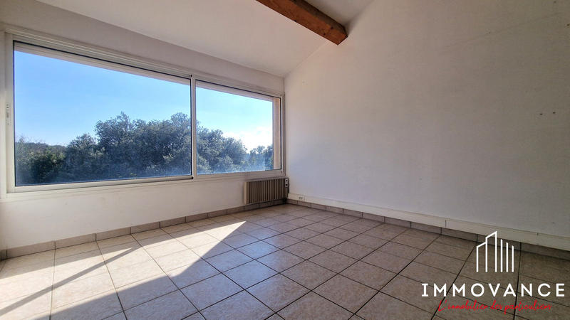 Villa - 208 m² - 6 pièces