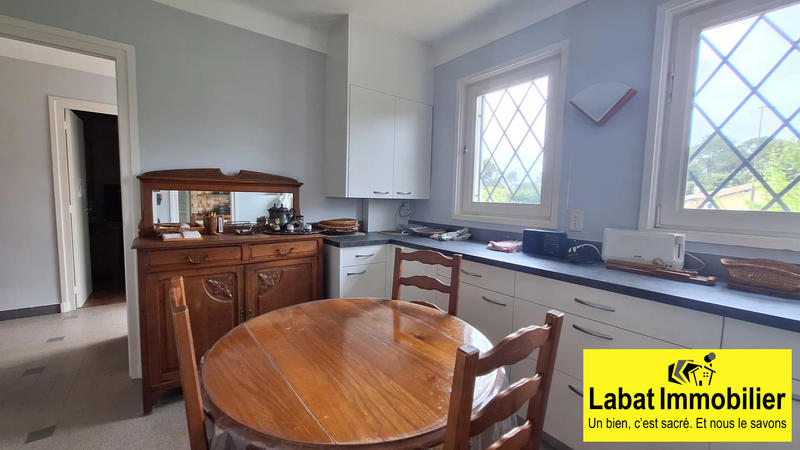 Maison - 93 m² - 4 pièces