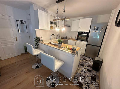 Appartement - 60 m² - 3 pièces