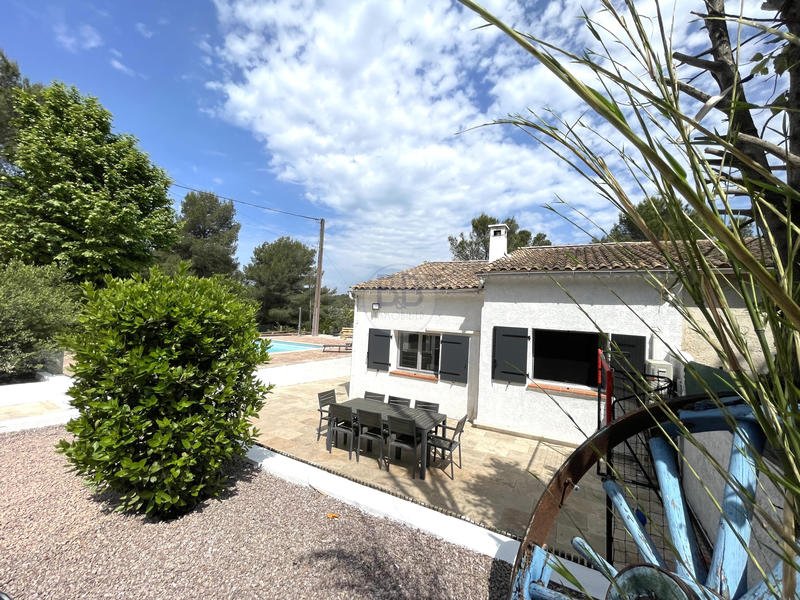 Villa - 98 m² - 3 pièces