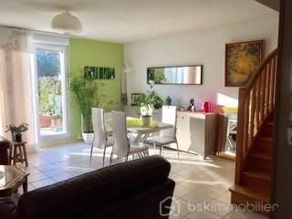 Maison - 83 m² - 4 pièces