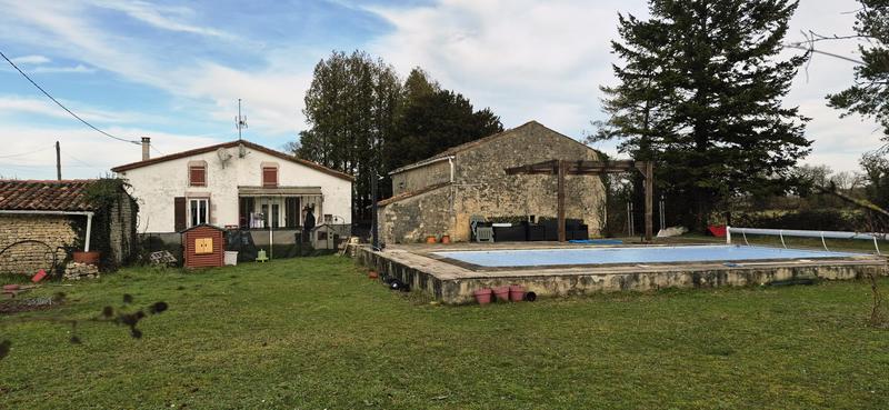 Maison ancienne - 135 m² - 5 pièces