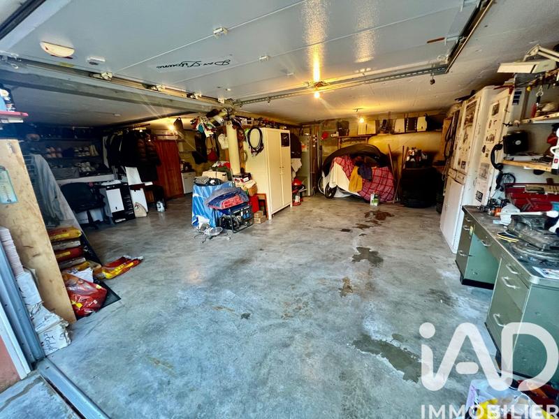 Maison - 93 m² - 4 pièces