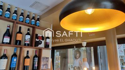 Local commercial - 150 m² - 3 pièces