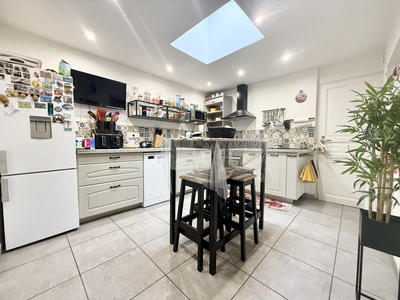 Maison - 91 m² - 4 pièces