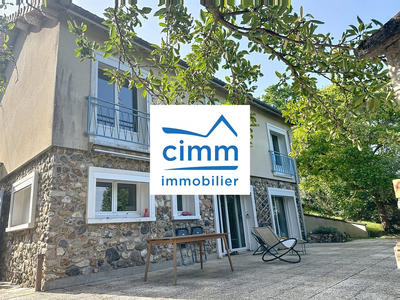 Maison - 135 m² - 6 pièces