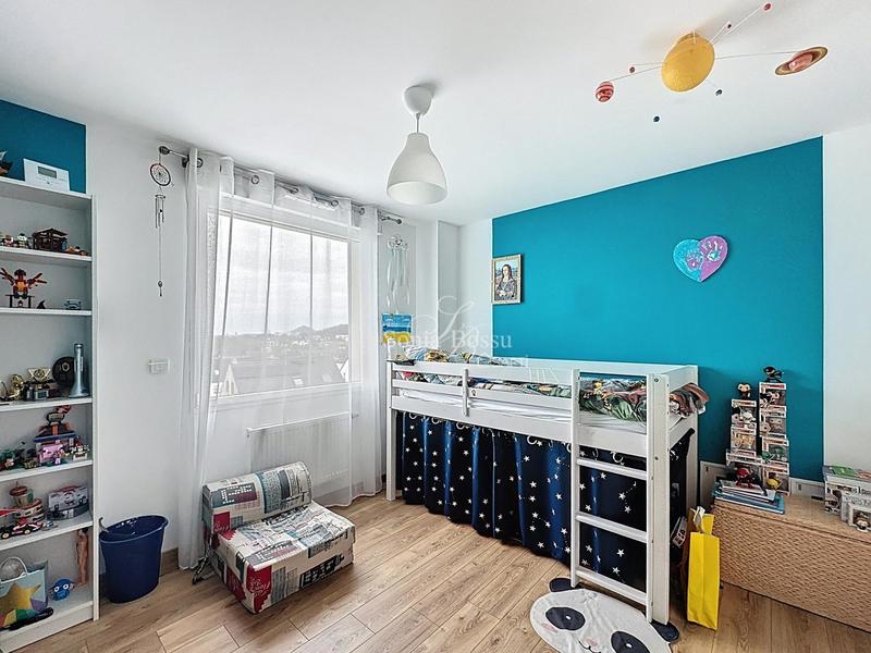 Maison - 124 m² - 6 pièces