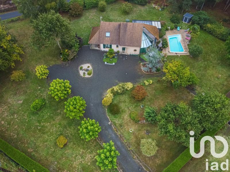 Maison de maîtres - 182 m² - 9 pièces