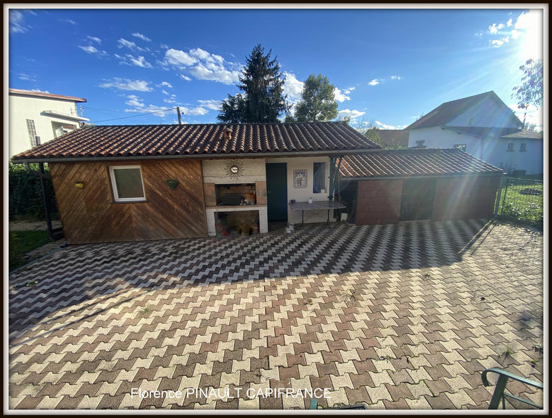 Maison - 158 m² - 8 pièces