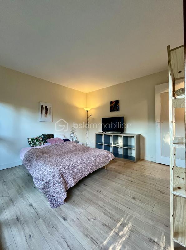 Appartement - 77 m² - 4 pièces