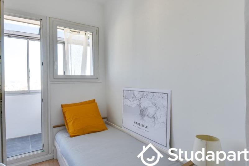 Chambre - 12 m² - 1 pièce