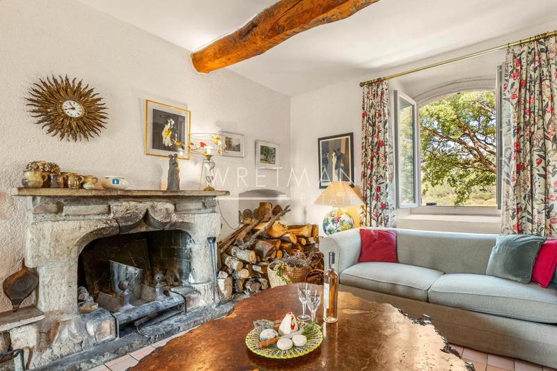 Propriété - 360 m² - 10 pièces