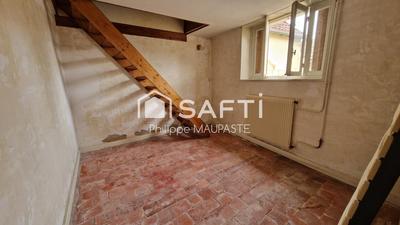 Maison - 90 m² - 6 pièces
