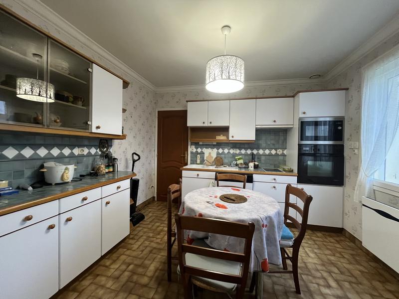 Maison - 93 m² - 6 pièces