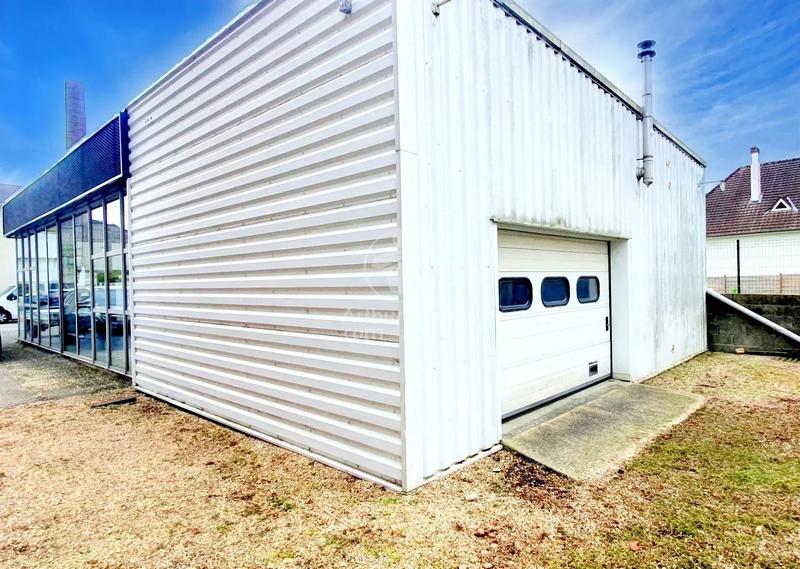 Bureau - 150 m² - 5 pièces