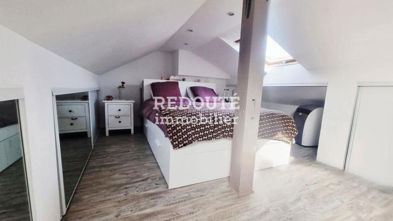 Maison - 90 m² - 5 pièces