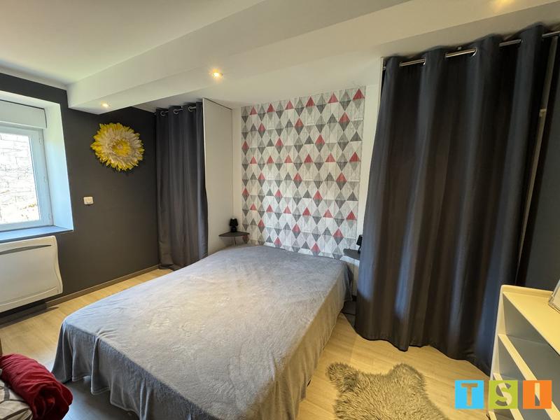 Maison - 135 m² - 6 pièces