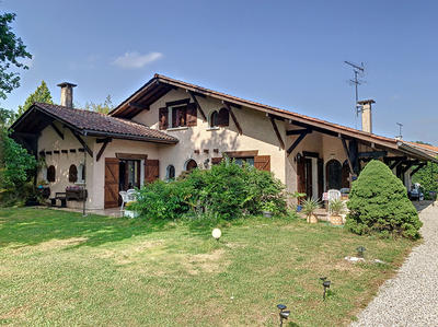 Maison - 172 m² - 6 pièces