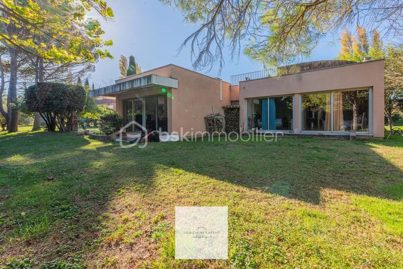 Maison d'architecte - 259 m² - 9 pièces