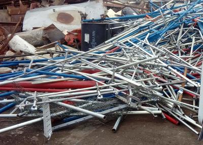 Récupération ferraille . Toul 54200  ( gratuit )