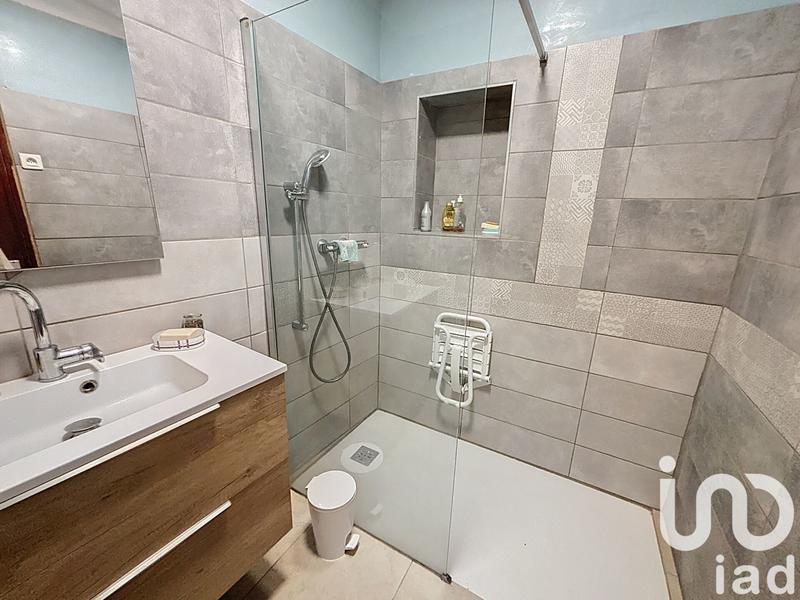 Maison - 200 m² - 5 pièces