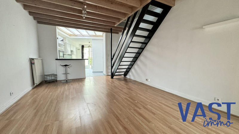 Maison - 82 m² - 3 pièces