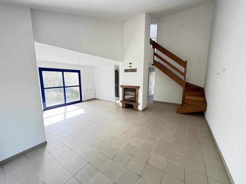 Maison - 104 m² - 5 pièces